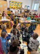 Návštěva předškoláků z MŠ Rudolfov v první třídě ZŠ Rudolfov 1